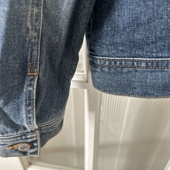 Old Navy Jean Jacket Womens Medium Dark Wash Blue Denim - Picture 12 of 13